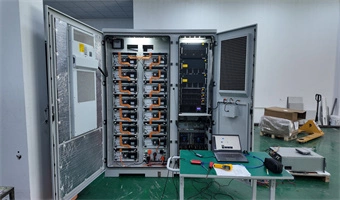 Residential Battery Pack with AC/DC Inverter